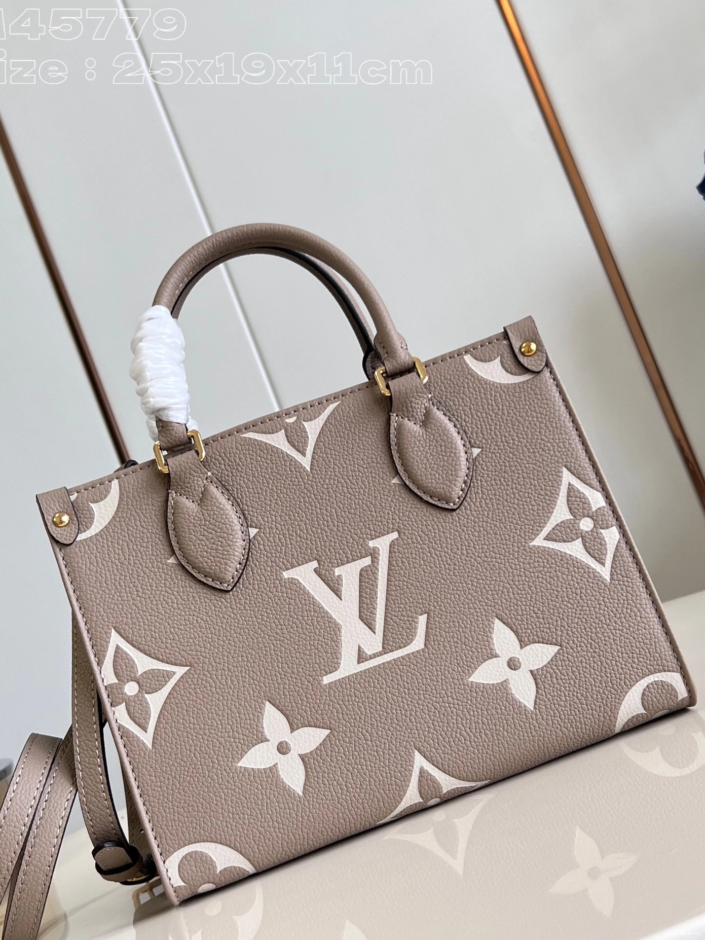 WIS LOUIS PM VUITTON ONTHEGO 0720